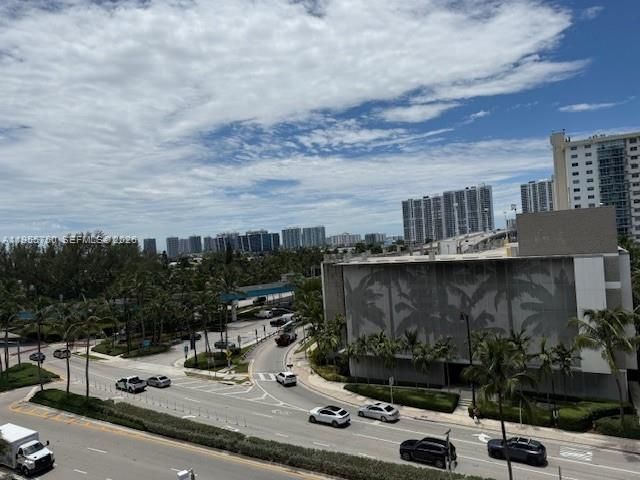 19201 Collins Avenue , Unit 534, Sunny Isles Beach, FL 33160 Photo