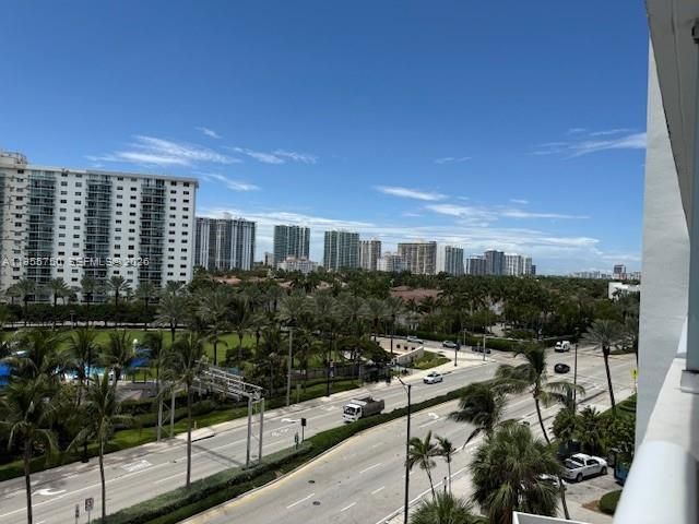 19201 Collins Avenue , Unit 534, Sunny Isles Beach, FL 33160 Photo