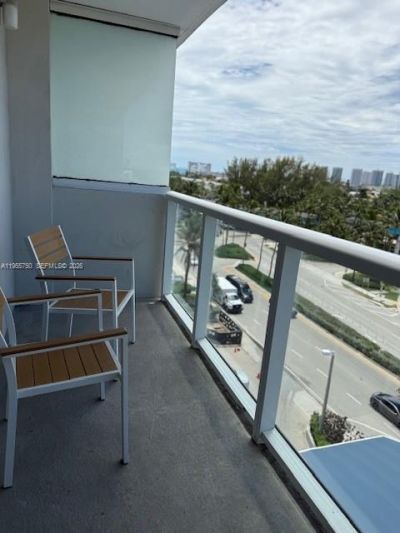 19201 Collins Avenue , Unit 534, Sunny Isles Beach, FL 33160 Photo
