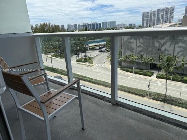 19201 Collins Avenue , Unit 534, Sunny Isles Beach, FL 33160 Photo