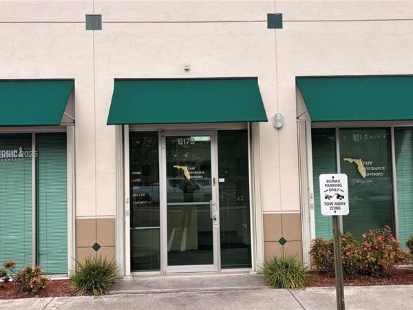 6173 E Miami Lakes Dr E , Unit 8A, Miami Lakes, FL 33014