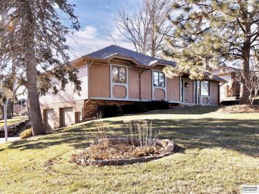 5603 T Street, Omaha, NE 68117