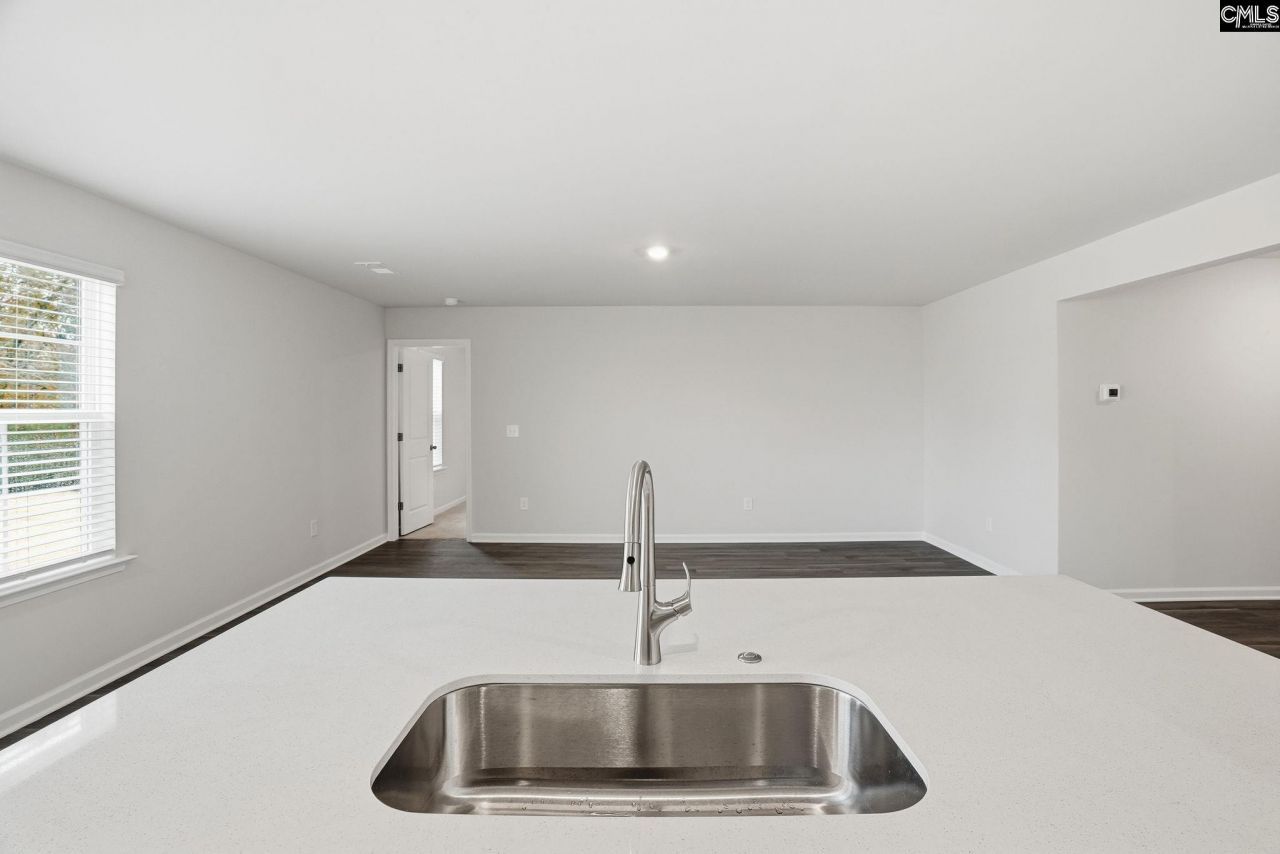 121 Cape Horn Drive Photo 17