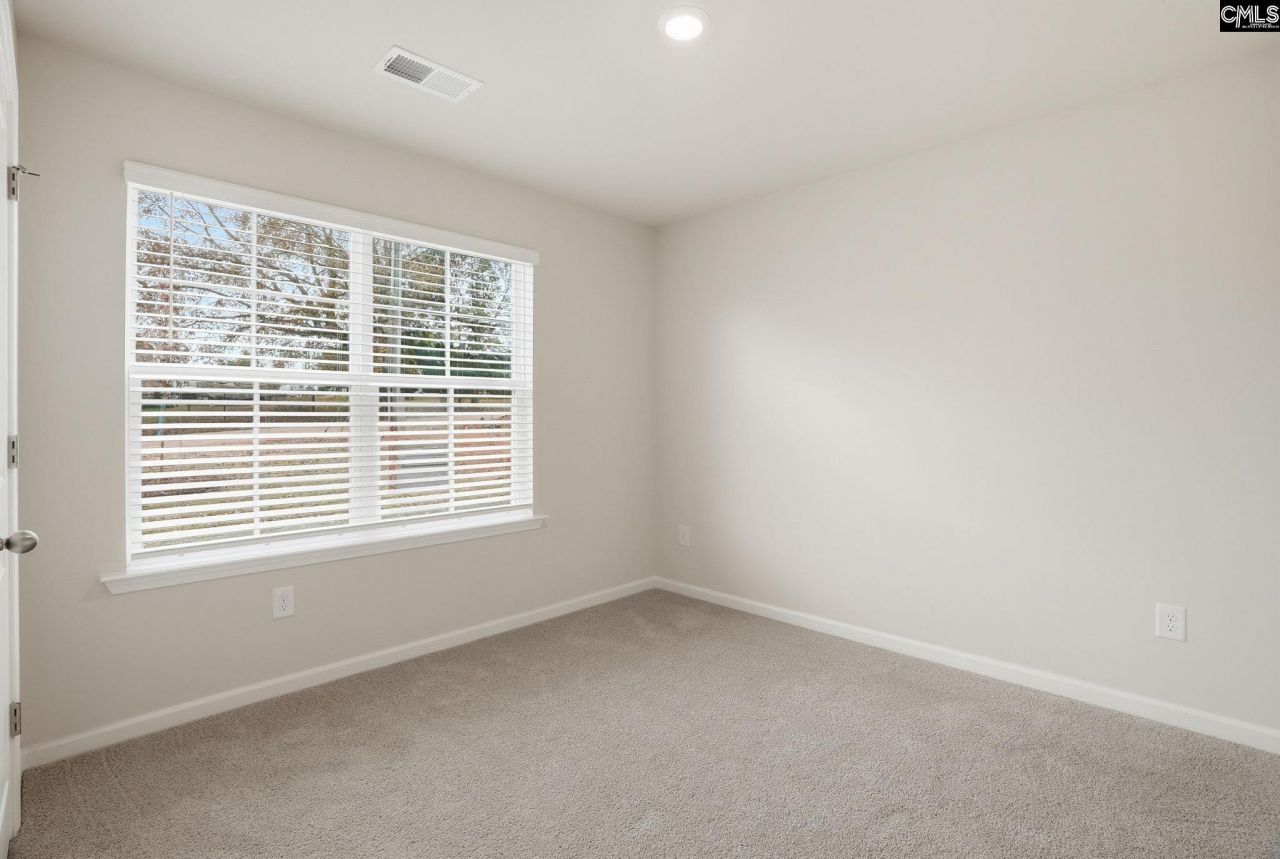 121 Cape Horn Drive Photo 27
