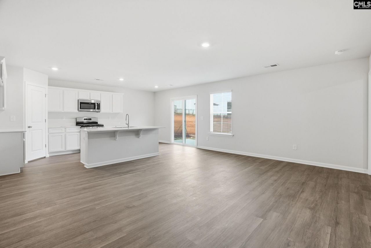 121 Cape Horn Drive Photo 8