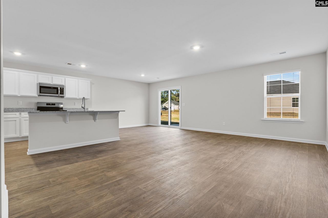 117 Cape Horn Drive Photo 5