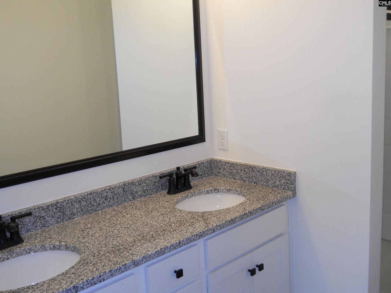 119 Locomotive (lot 12) Lane Photo 10