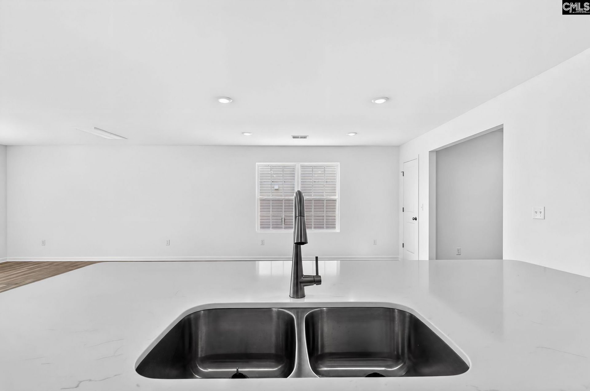 480 Happy Hollow Drive Photo 10