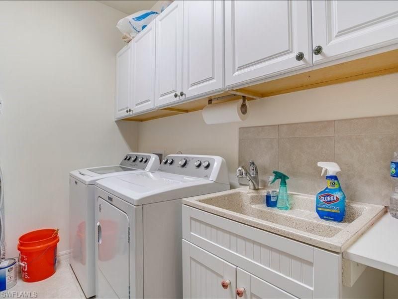 2624 Anguilla Dr, Cape Coral, FL 33991 Photo