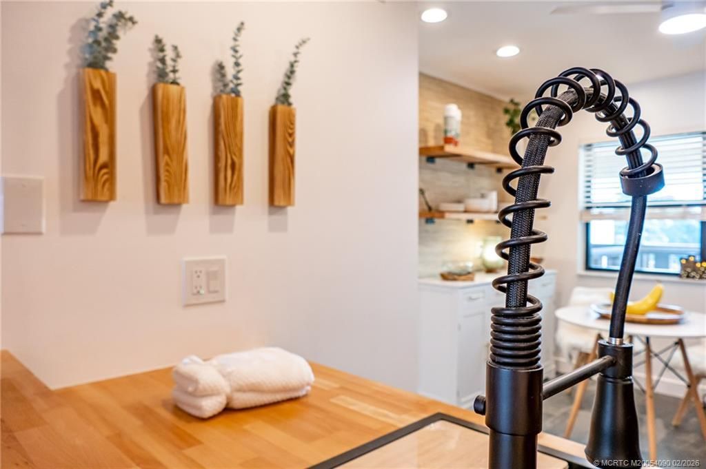 162 SE Saint Lucie Boulevard, Unit 403B, Stuart, FL 34996 Photo