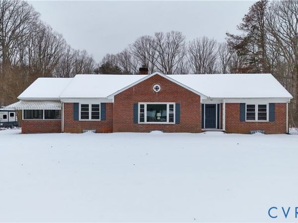 767 Fairgrounds Road, Farmville, VA 23901