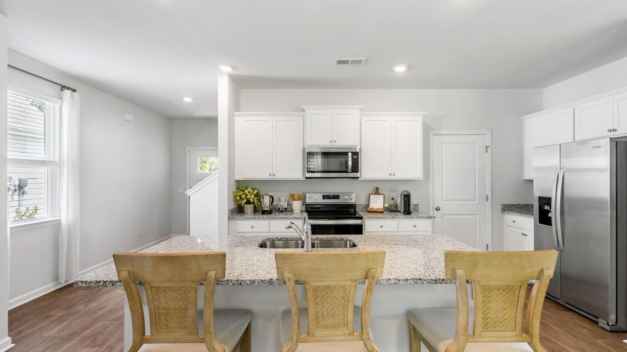 1121 Mulligan Drive Photo 7