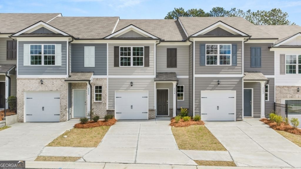 2004 Roseleigh Drive, Douglasville, GA 30134 Main Photo