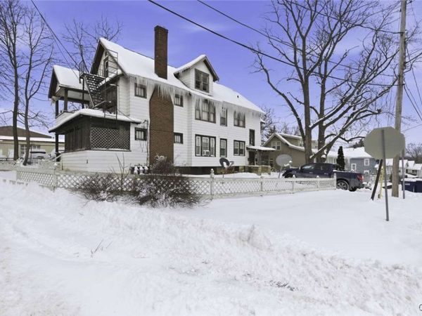 217-19 Valley Drive, Syracuse, NY 13207