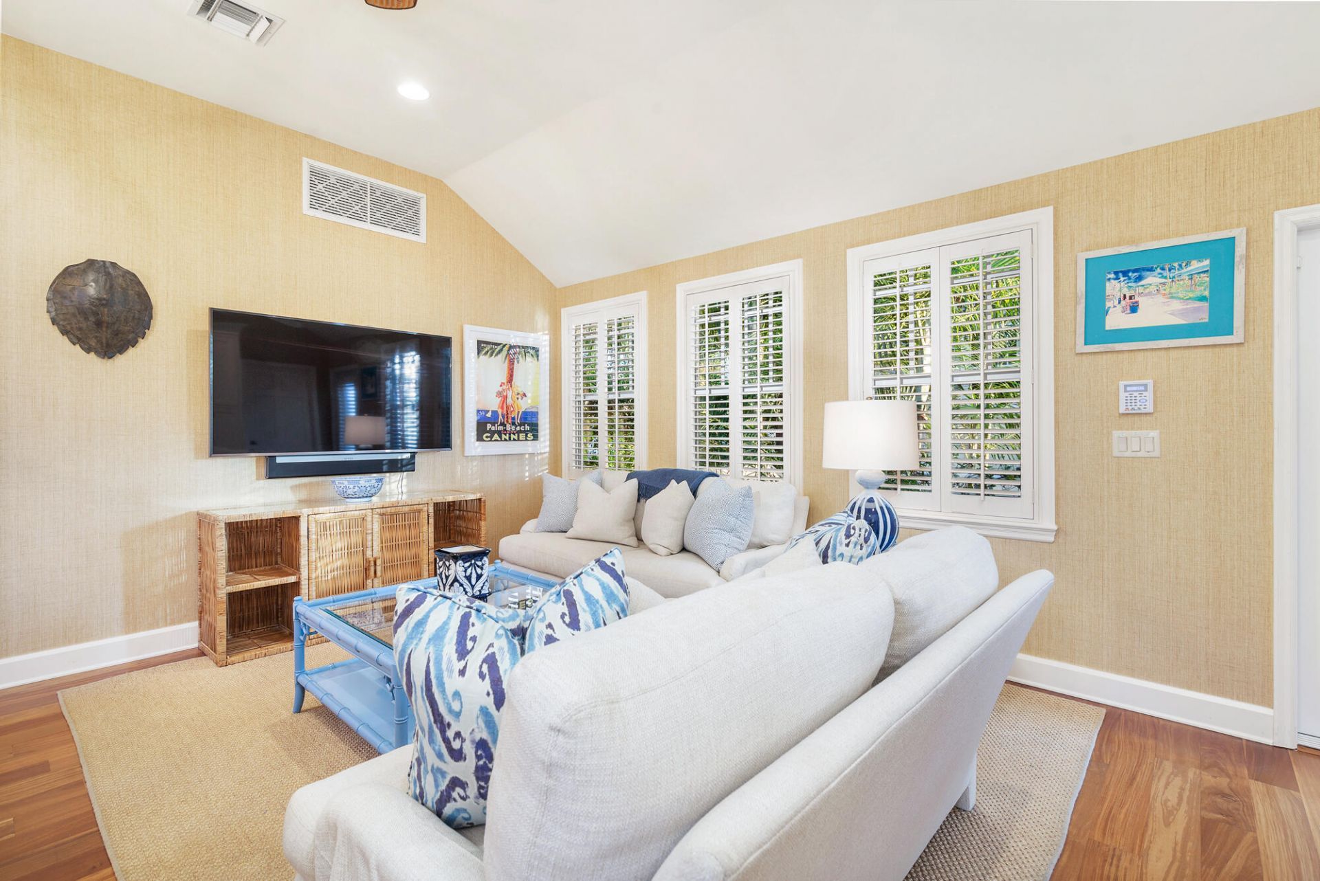 357 Seabreeze Avenue, Palm Beach, FL 33480 Photo