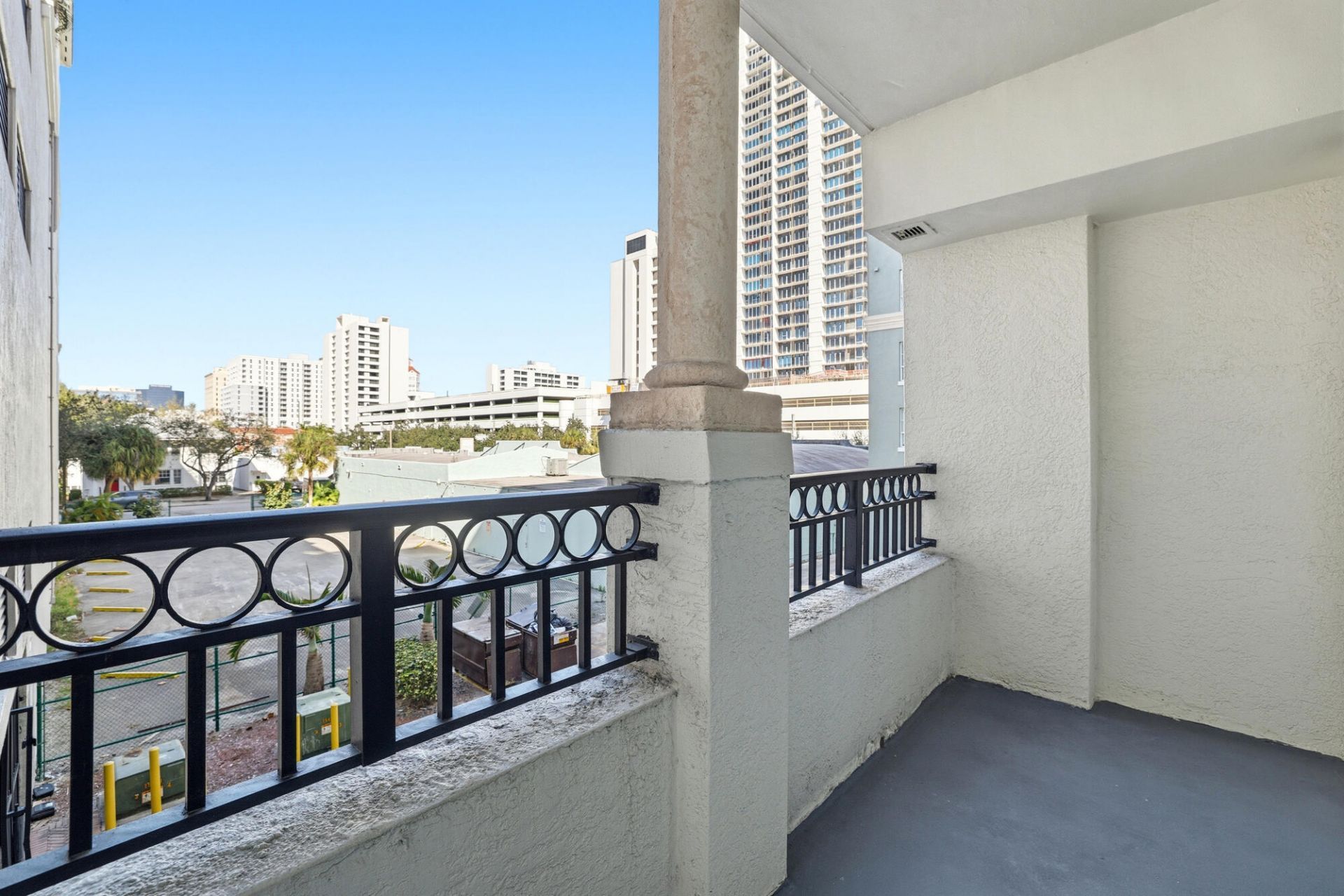 600 S Dixie Highway, Unit 250, West Palm Beach, FL 33401 Photo