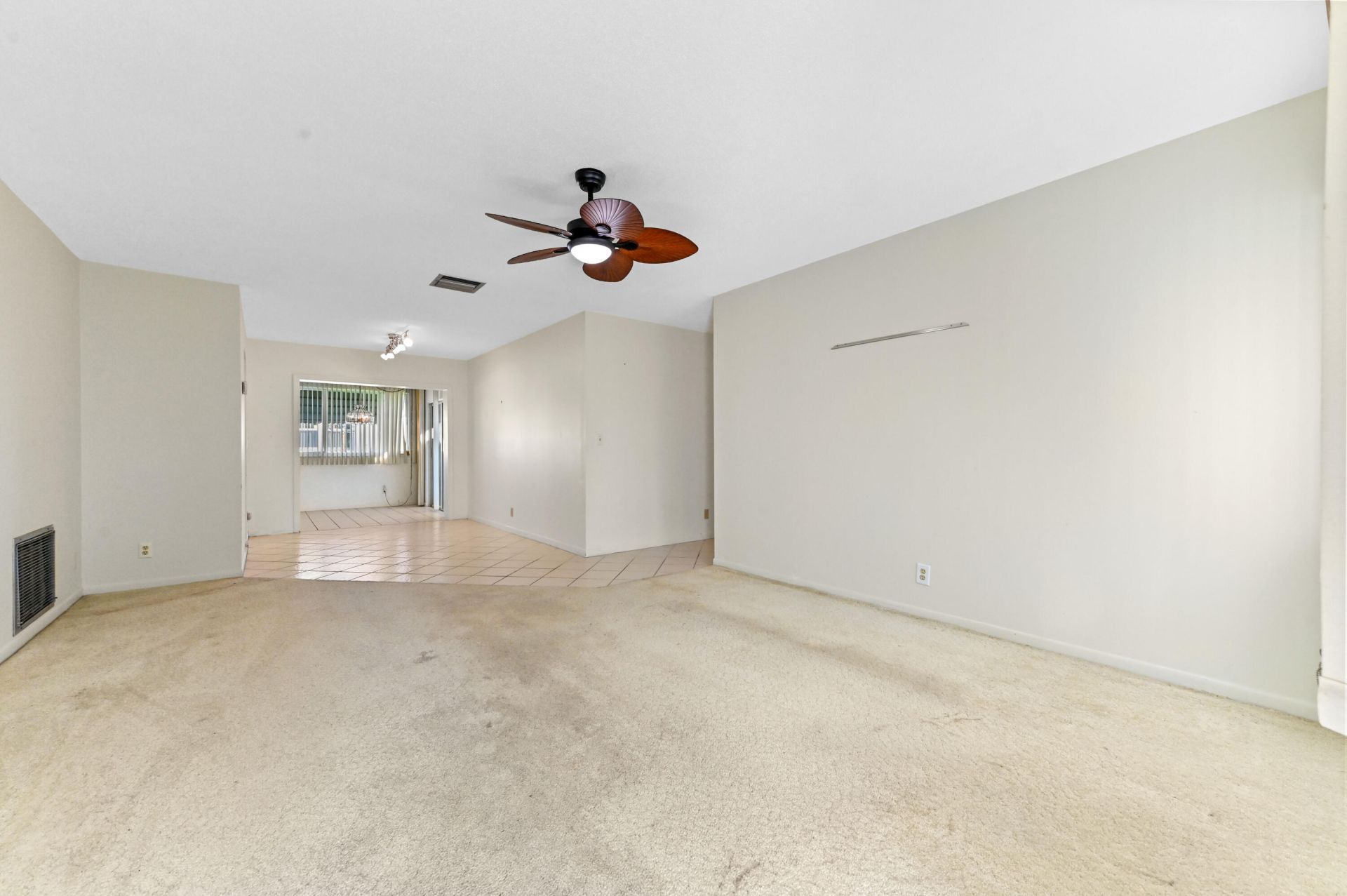 1105 Reposo Avenue, Boynton Beach, FL 33426 Photo