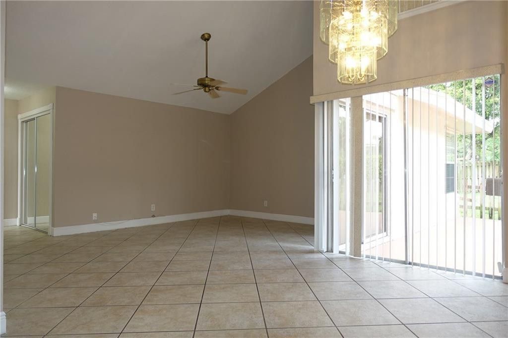 3524 NW 73rd Way, Coral Springs, FL 33065 Photo