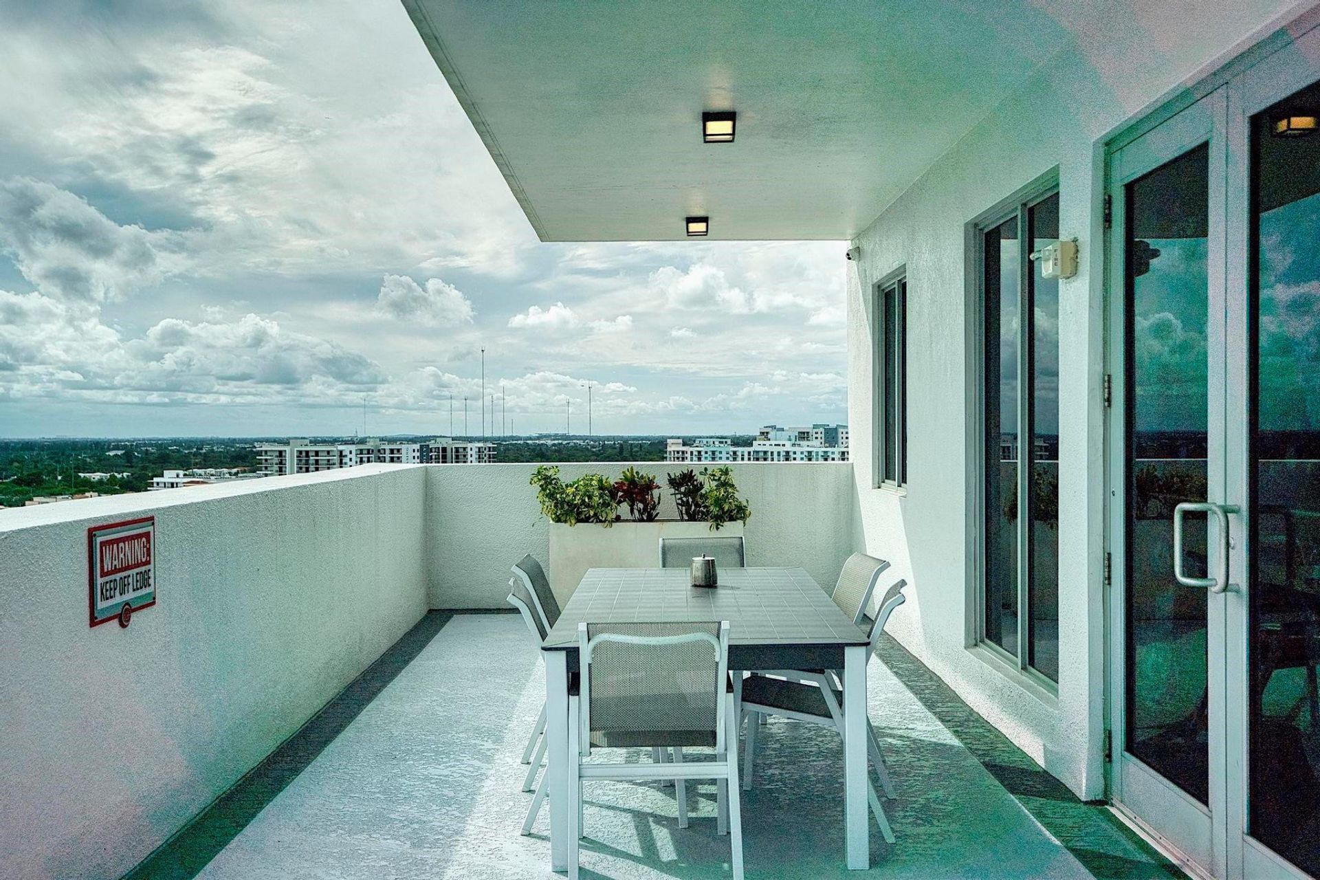 1830 Radius Drive, Unit 912, Hollywood, FL 33020 Photo