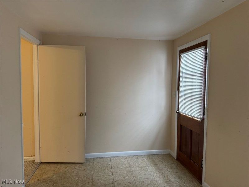 2160 Ingersoll Drive, Akron, OH 44320 Photo 31