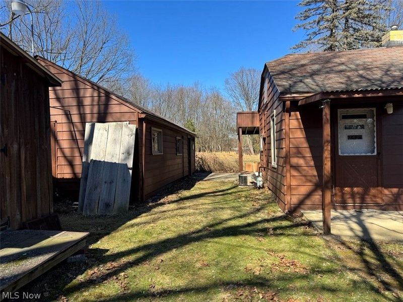 2160 Ingersoll Drive, Akron, OH 44320 Photo 5