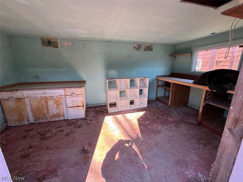 2160 Ingersoll Drive, Akron, OH 44320 Photo 9