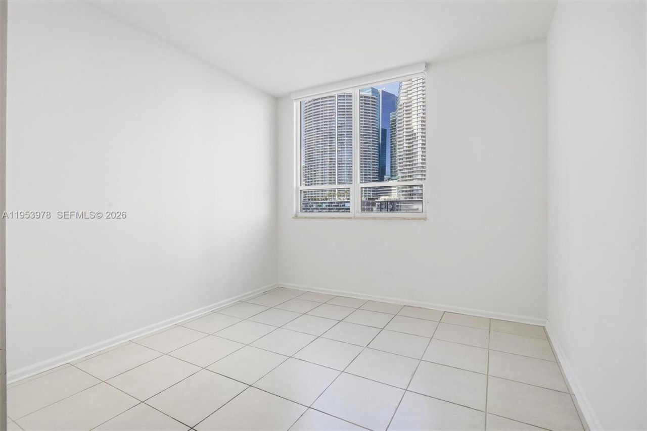 801 Brickell Key Blvd, Unit 1404, Miami, FL 33131 Photo