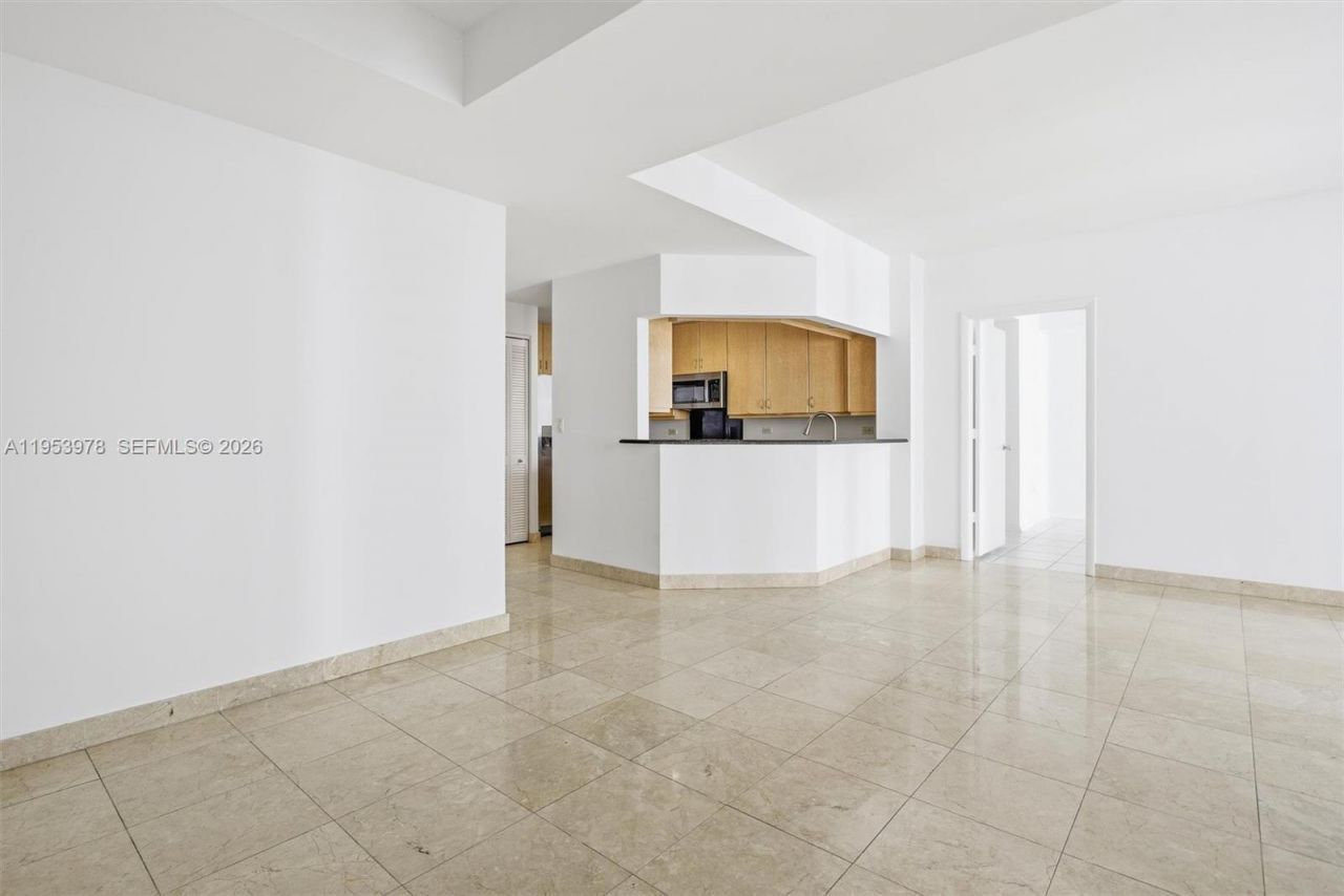801 Brickell Key Blvd, Unit 1404, Miami, FL 33131 Photo