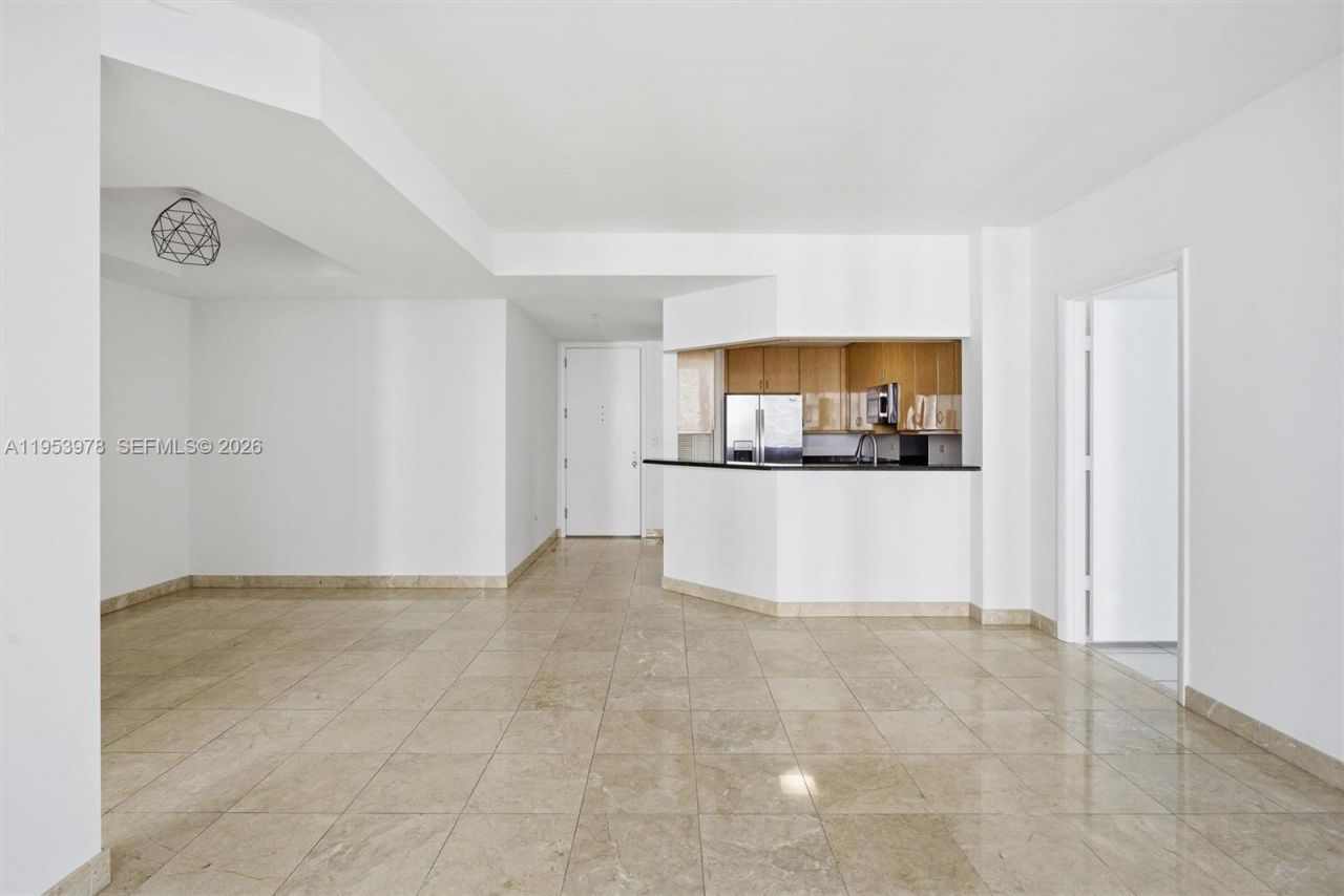 801 Brickell Key Blvd, Unit 1404, Miami, FL 33131 Photo