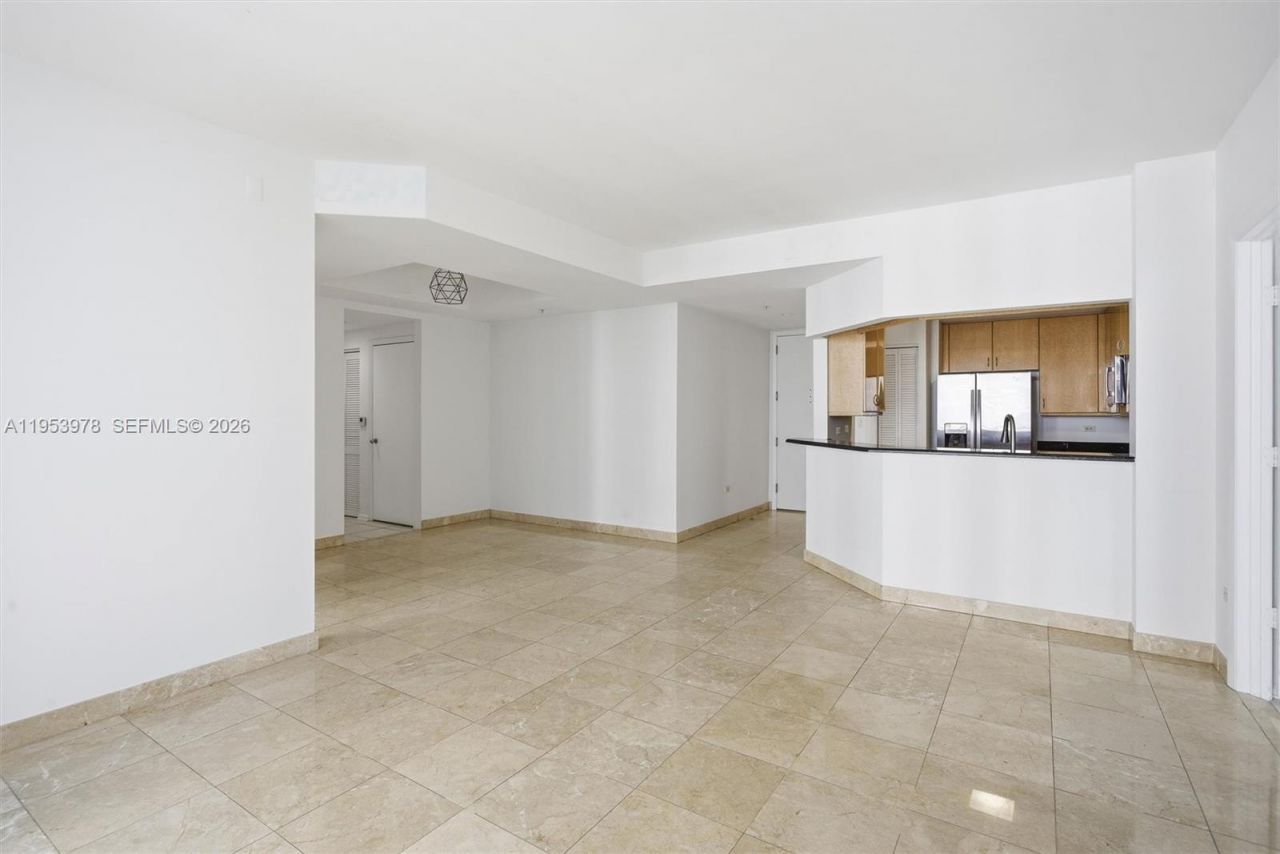 801 Brickell Key Blvd, Unit 1404, Miami, FL 33131 Photo