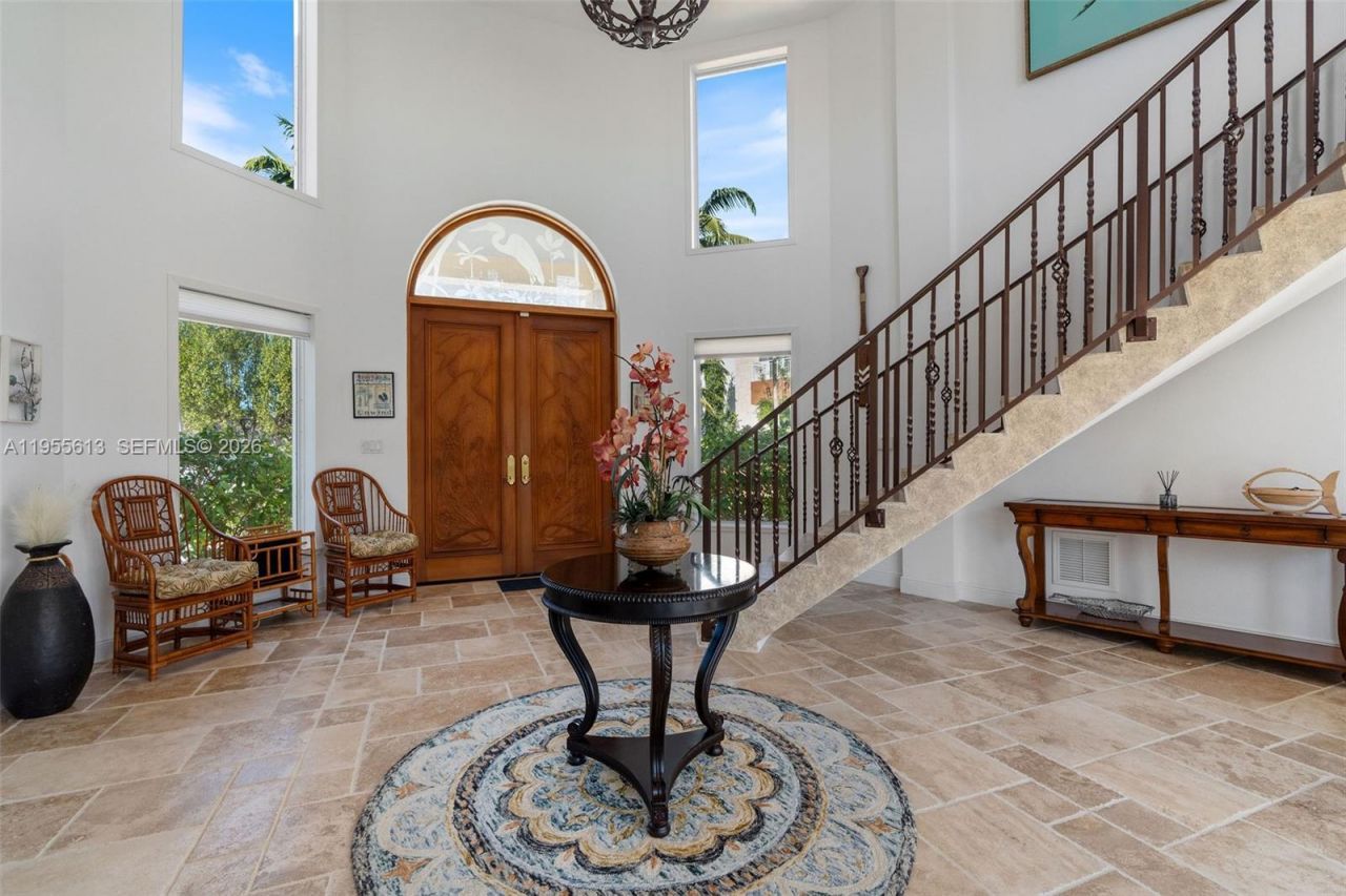 44 W Plaza Del Lago, Lower Keys, FL 33036 Photo