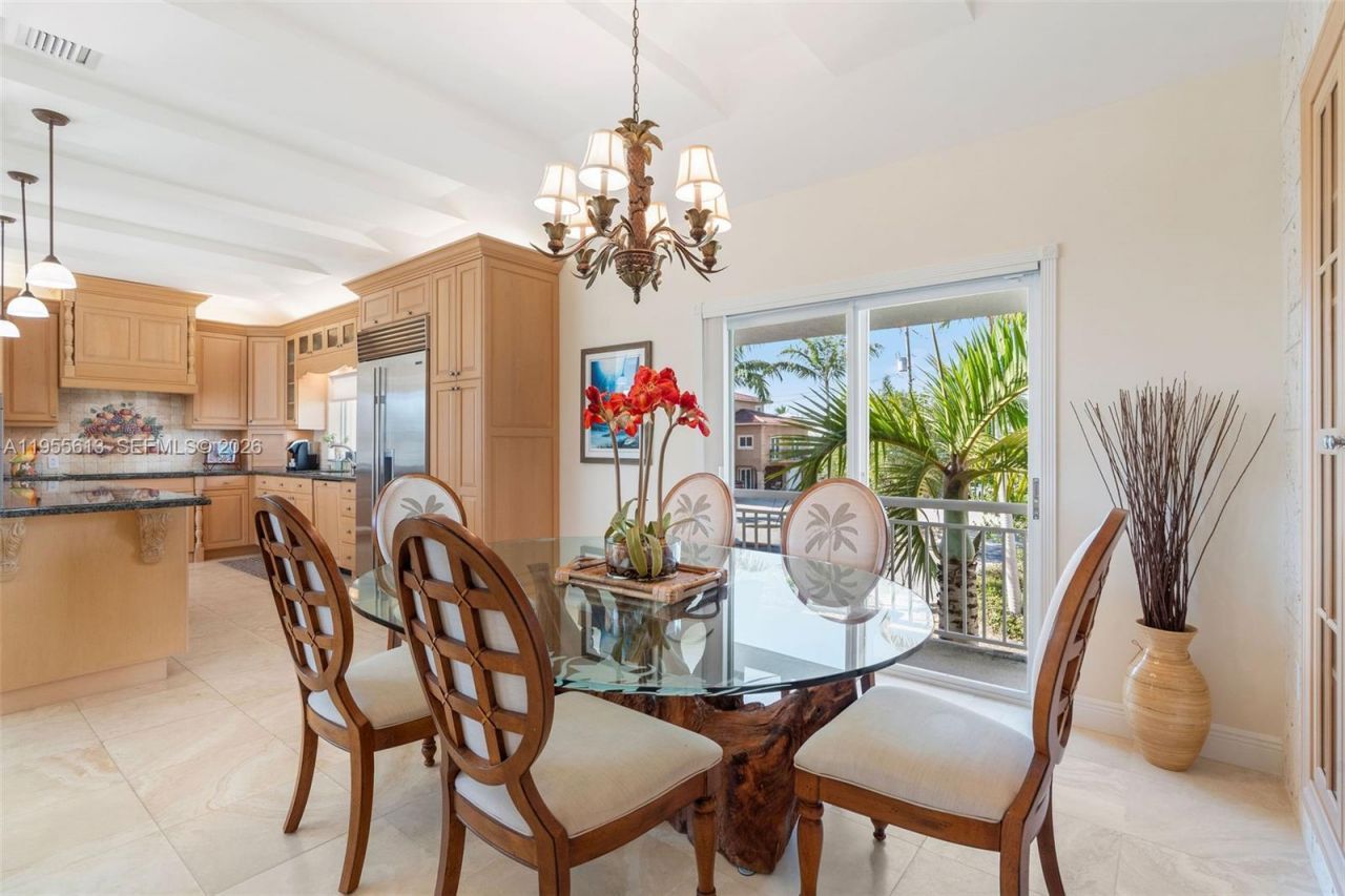 44 W Plaza Del Lago, Lower Keys, FL 33036 Photo