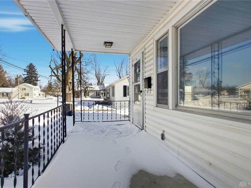 711 W Light Street, Urbana, OH 43078 Photo 3