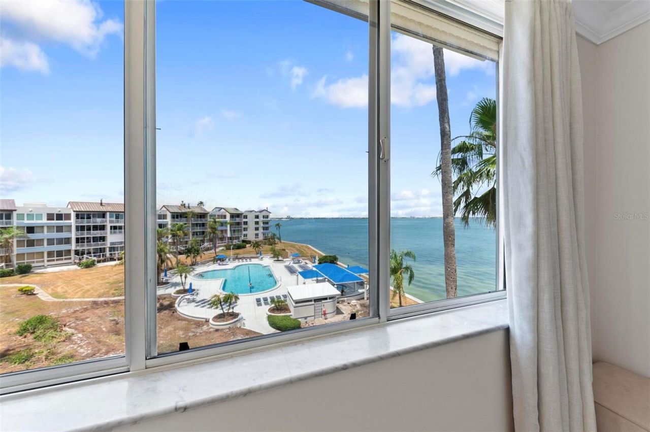 5153 Isla Key Boulevard S, Unit 408, Saint Petersburg, FL 33715 Photo