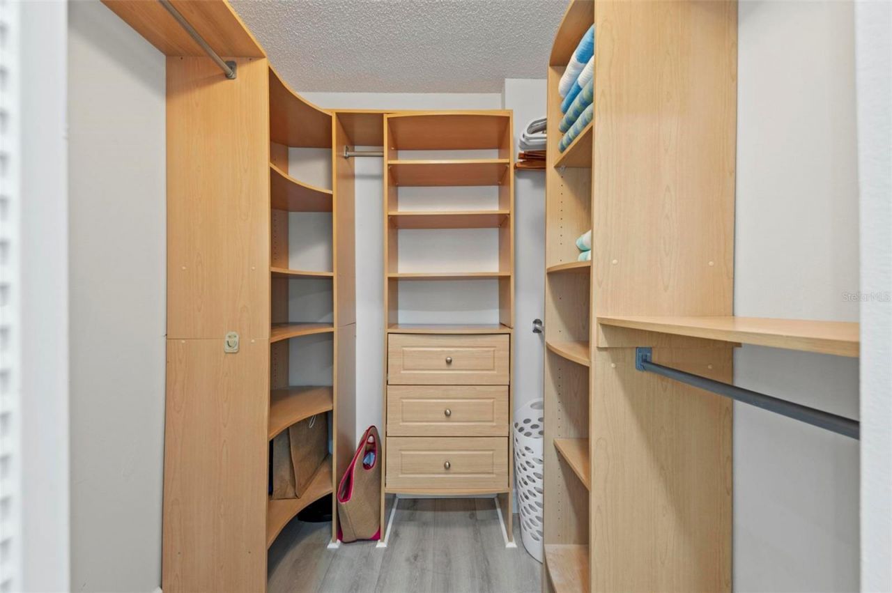 5153 Isla Key Boulevard S, Unit 408, Saint Petersburg, FL 33715 Photo