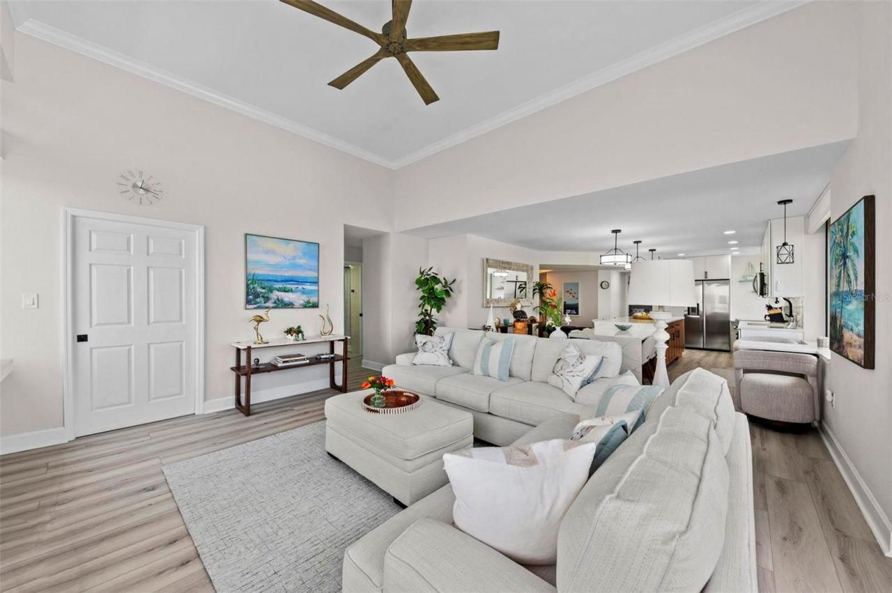 5153 Isla Key Boulevard S, Unit 408, Saint Petersburg, FL 33715 Photo