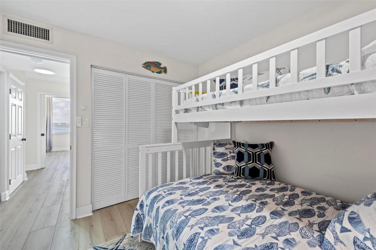 5153 Isla Key Boulevard S, Unit 408, Saint Petersburg, FL 33715 Photo