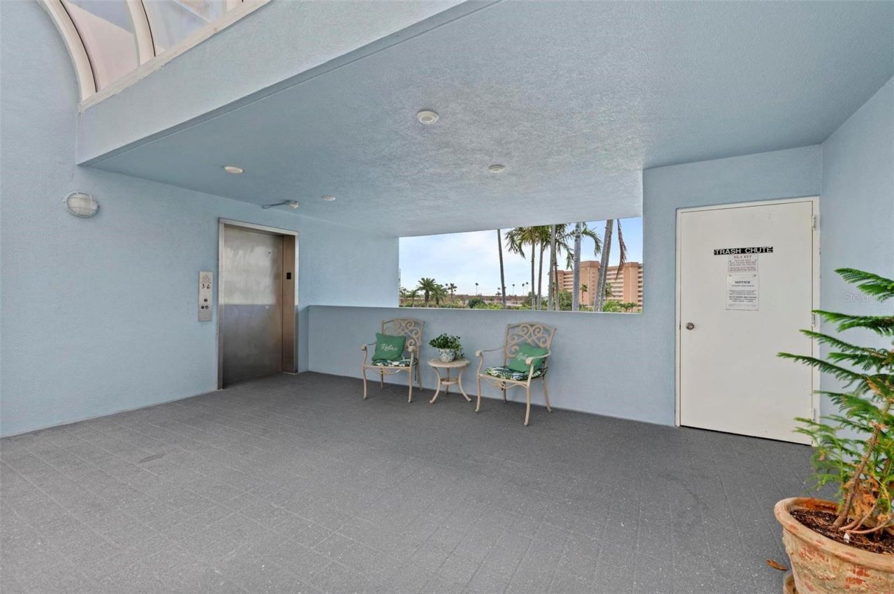 5153 Isla Key Boulevard S, Unit 408, Saint Petersburg, FL 33715 Photo