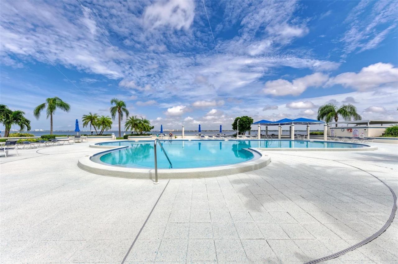 5153 Isla Key Boulevard S, Unit 408, Saint Petersburg, FL 33715 Photo