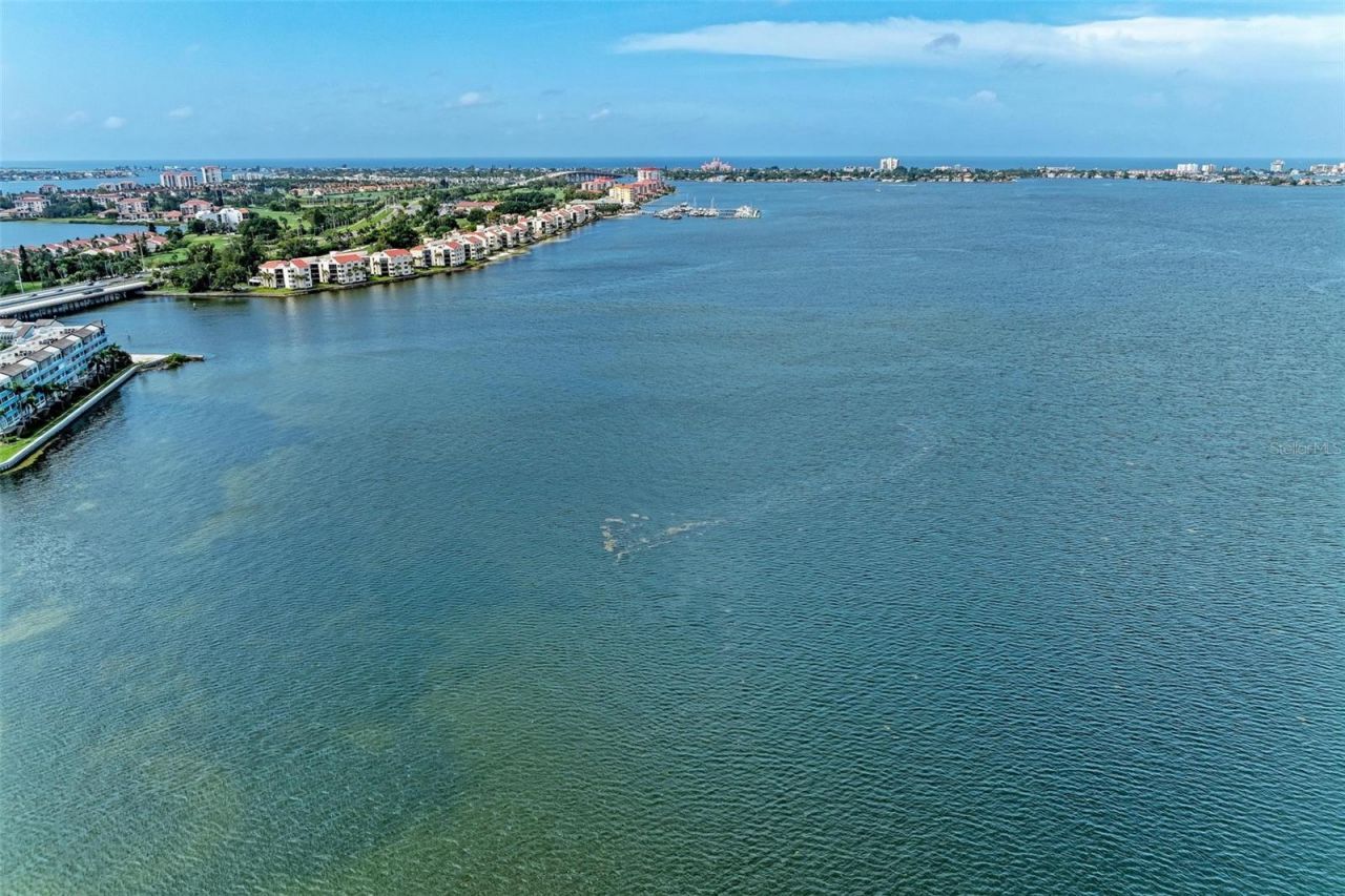 5153 Isla Key Boulevard S, Unit 408, Saint Petersburg, FL 33715 Photo