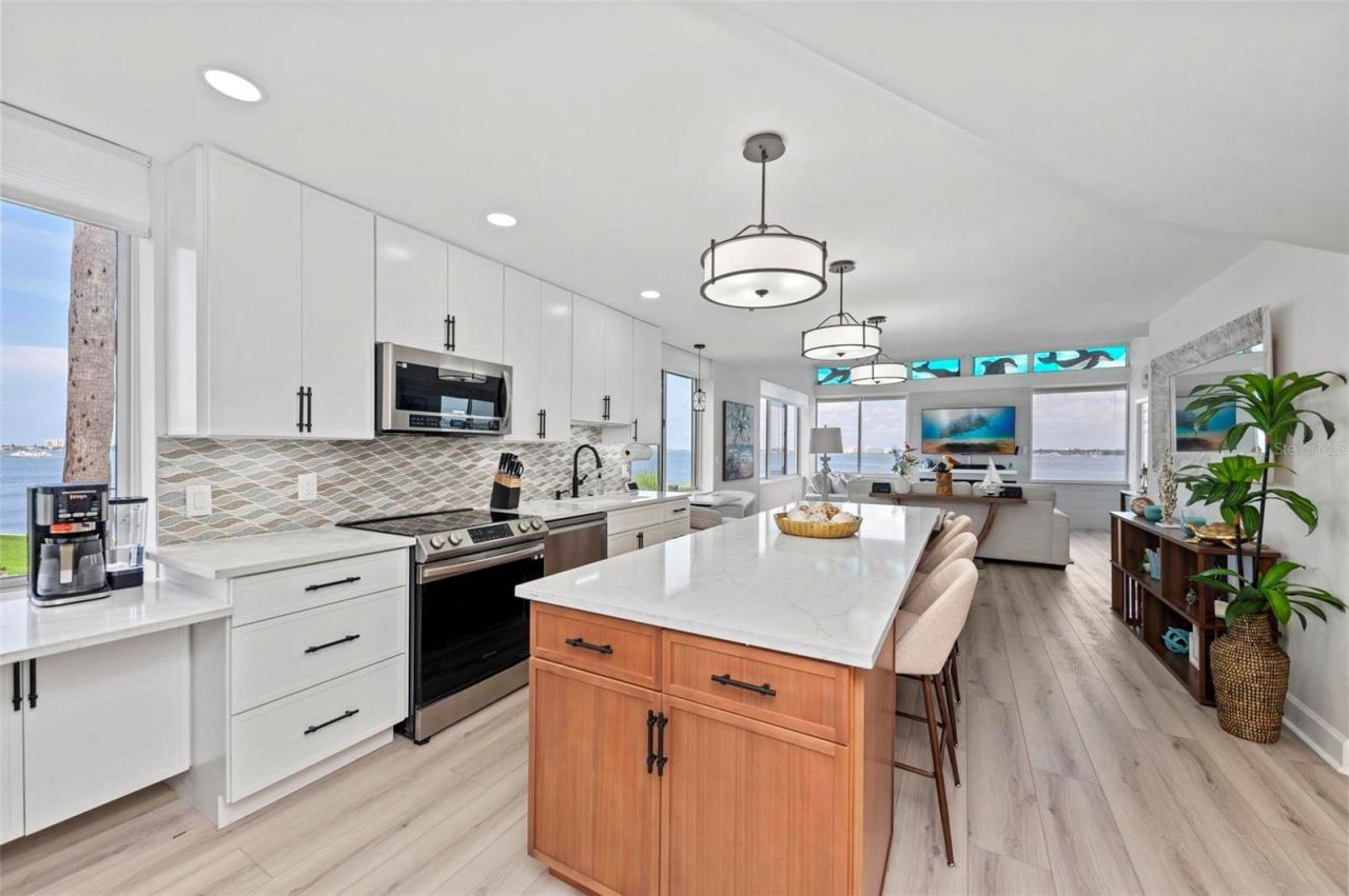 5153 Isla Key Boulevard S, Unit 408, Saint Petersburg, FL 33715 Photo