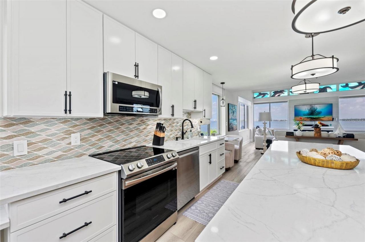 5153 Isla Key Boulevard S, Unit 408, Saint Petersburg, FL 33715 Photo