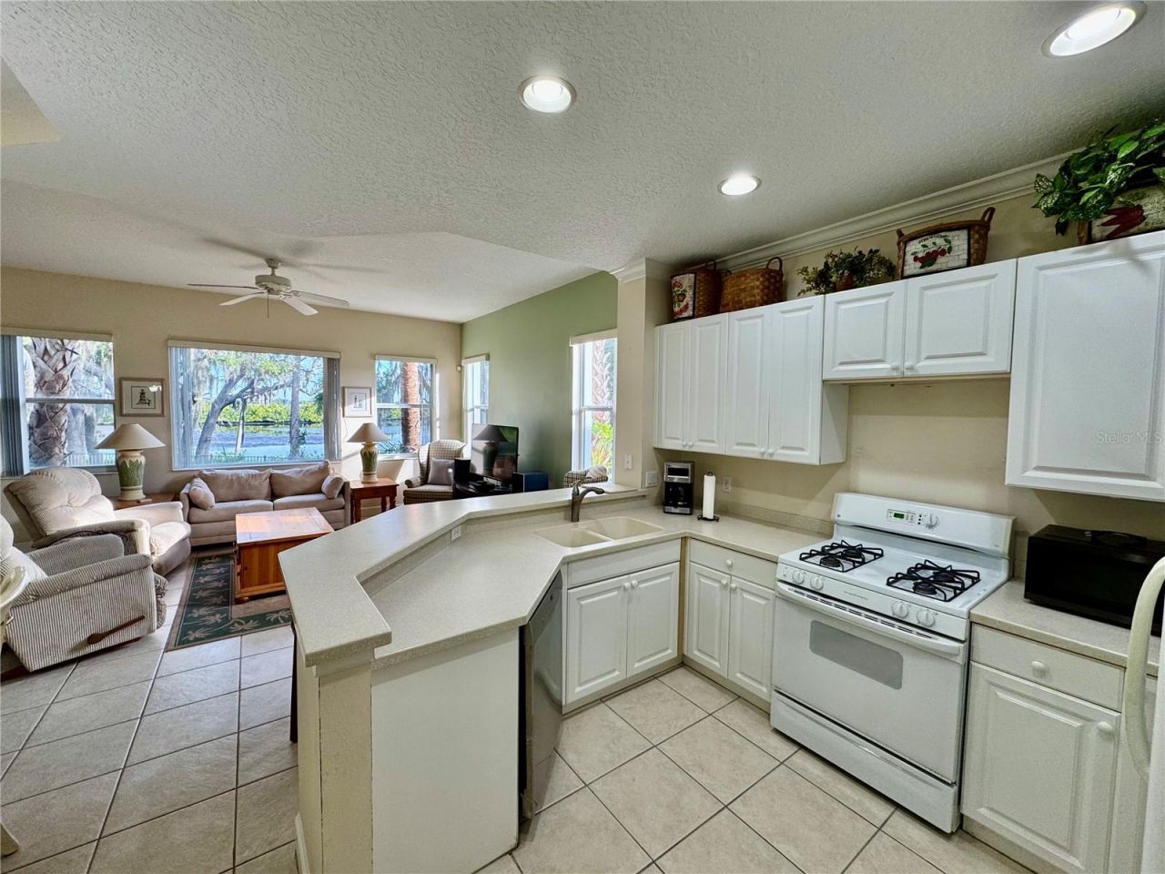 9411 Discovery Terrace, Unit 102B, Bradenton, FL 34212 Photo