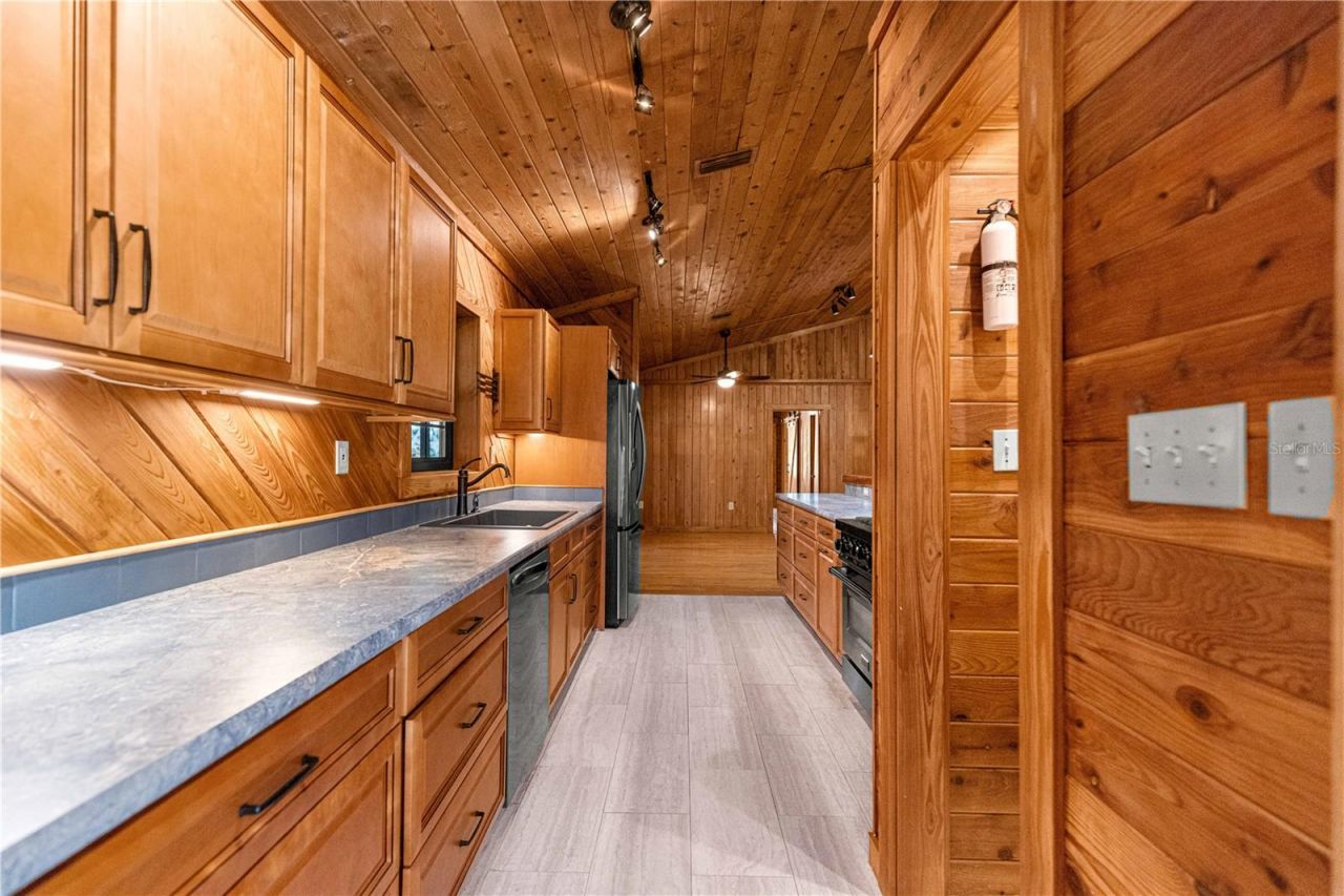 9145 NW 193 Street, Micanopy, FL 32667 Photo