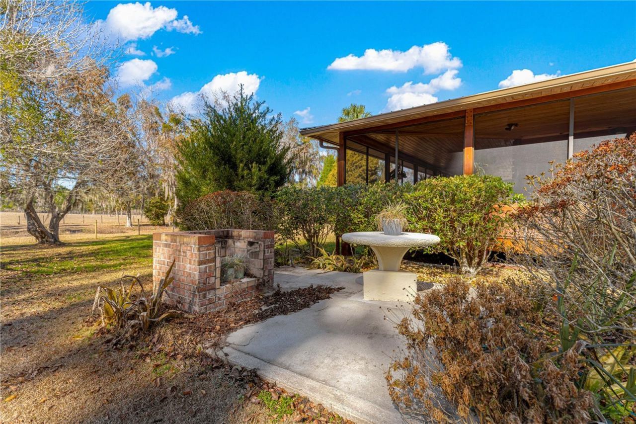 9145 NW 193 Street, Micanopy, FL 32667 Photo