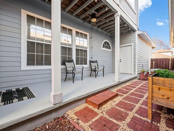 11550 NW 17TH PLACE, GAINESVILLE, FL 32606