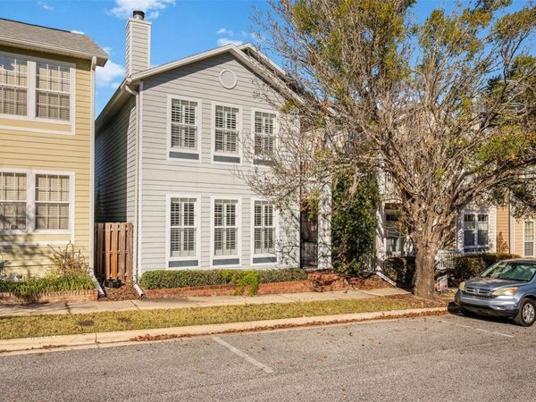 11550 NW 17TH PLACE, GAINESVILLE, FL 32606