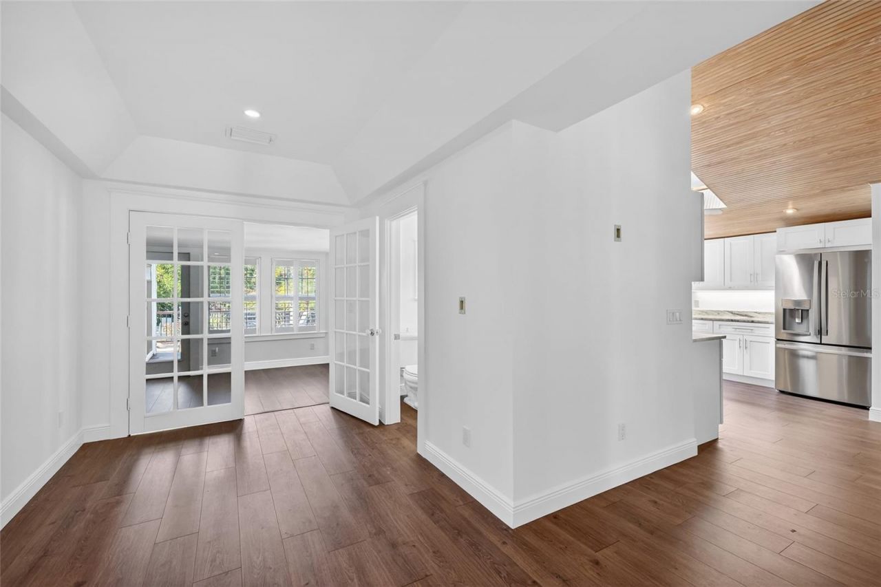 6851 Longboat Drive S, Longboat Key, FL 34228 Photo