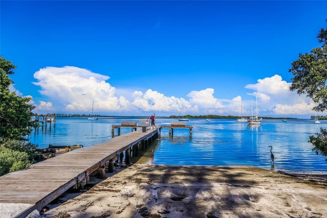 6851 Longboat Drive S, Longboat Key, FL 34228 Photo