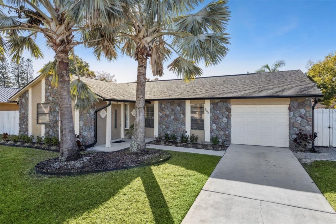 7608 Govern Boulevard, Orlando, FL 32822 Main Photo